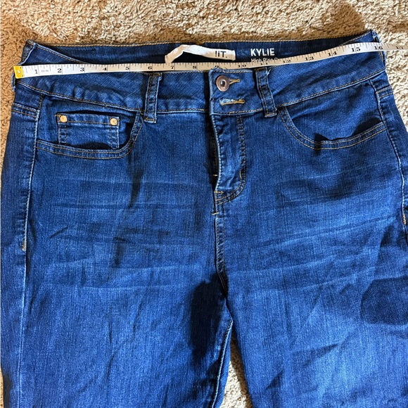 !it Jeans High Rise Curvy Skinny in Deep Blue - Picture 7 of 11